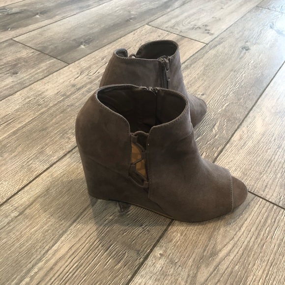 Maurices peep toe wedges - Picture 2 of 7